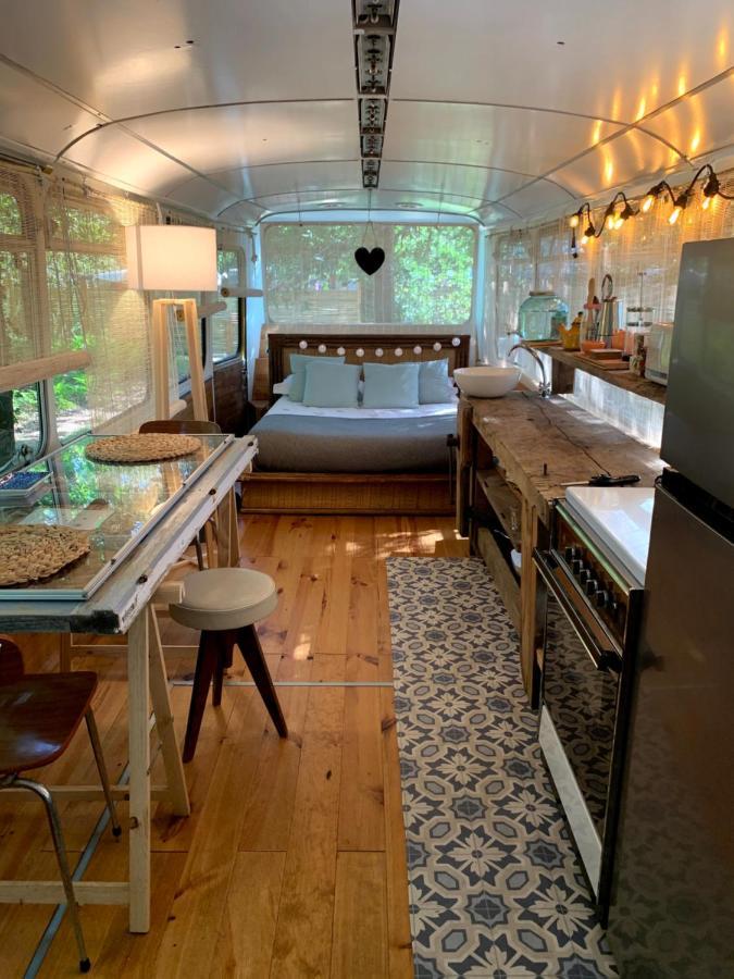 Magic Roof Top Bus With Big Bath In The Tree Forest! Mimizan-Plage Exteriör bild